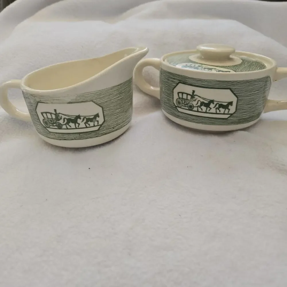 MCM Creamer and Sugar Bowl, Horse and Carriage, Cream and Green COTTAGE CORE
